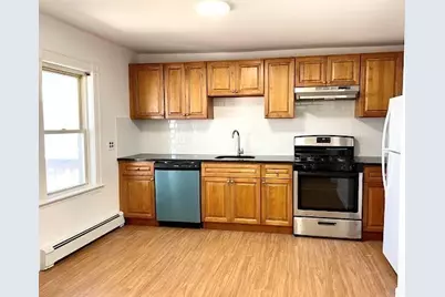 17 Princeton St #3, Medford, MA 02155 - Photo 3