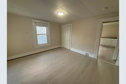 71 W Wyoming Ave #4, Melrose, MA 02176 - Photo 7