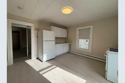 71 W Wyoming Ave #4, Melrose, MA 02176 - Photo 5