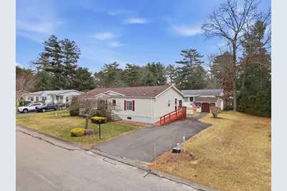 8 Heather Ln, Carver, MA 02330 - Photo 3