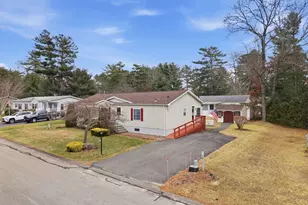 8 Heather Ln, Carver, MA 02330 - Photo 3