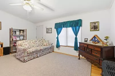 8 Heather Ln, Carver, MA 02330 - Photo 13