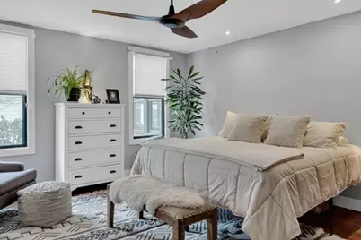 157 Babcock St #1, Brookline, MA 02446 - Photo 5