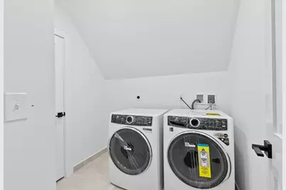 90 Addington #1, Brookline, MA 02445 - Photo 21