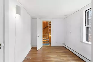 12 Gray Gardens W, Cambridge, MA 02138 - Photo 25