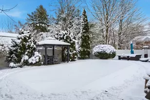 136 Bedford Rd, Woburn, MA 01801 - Photo 33