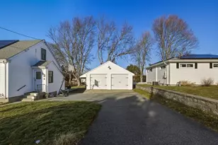 310 King Philip St, Fall River, MA 02724 - Photo 3