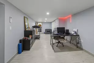 310 King Philip St, Fall River, MA 02724 - Photo 27