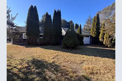 1371 Drift Rd, Westport, MA 02790 - Photo 17