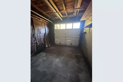 1371 Drift Rd, Westport, MA 02790 - Photo 15