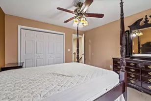 1 Crowl Hill Rd, Auburn, MA 01501 - Photo 25