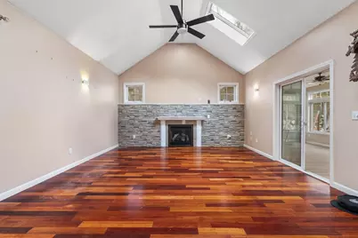 1 Crowl Hill Rd, Auburn, MA 01501 - Photo 13