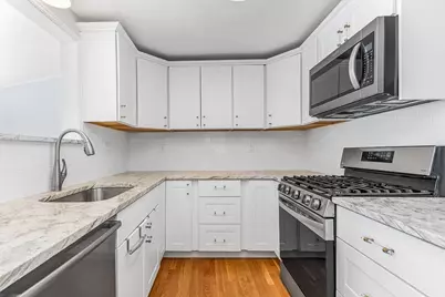 6 Snow Ln, Dedham, MA 02026 - Photo 9