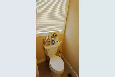 118 Smith St #118, Lowell, MA 01851 - Photo 11