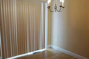 118 Smith St, Lowell, MA 01851 - Photo 9