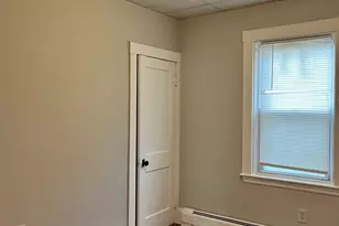 71 Sycamore St, Fairhaven, MA 02719 - Photo 9
