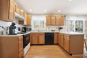 174 Columbus Dr, Fall River, MA 02720 - Photo 11