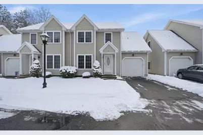 5 Olde Plains Hollow #5, South Hadley, MA 01075 - Photo 1