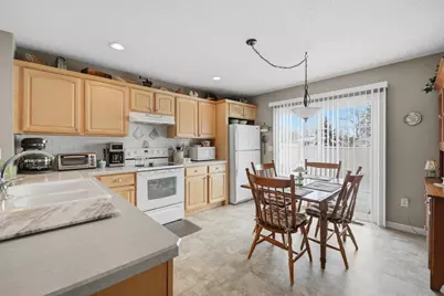 5 Olde Plains Hollow #5, South Hadley, MA 01075 - Photo 9