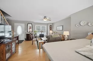 5 Olde Plns Holw, South Hadley, MA 01075 - Photo 11