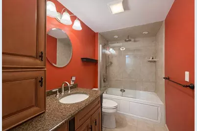 128 Heritage Dr #128, Tewksbury, MA 01876 - Photo 11