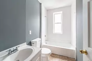 173 Elm St, Holyoke, MA 01040 - Photo 5