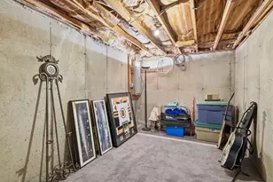 153 Porter Lake Dr, Springfield, MA 01106 - Photo 31