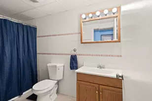 111 Foster St, Peabody, MA 01960 - Photo 21