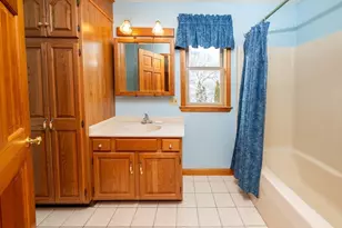 128 Ann St, Chicopee, MA 01020 - Photo 15