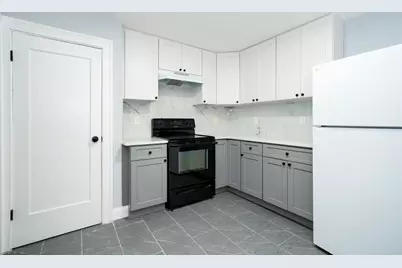 22 Weston Ave #2, Braintree, MA 02184 - Photo 5