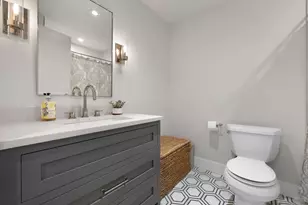 38 P St, Boston, MA 02127 - Photo 25