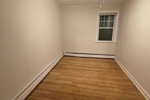 28 1/2 Grove St, Salem, MA 01970 - Photo 7