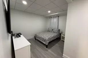 719 Main St, Clinton, MA 01510 - Photo 5