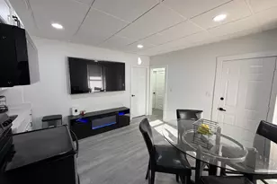 719 Main St, Clinton, MA 01510 - Photo 3