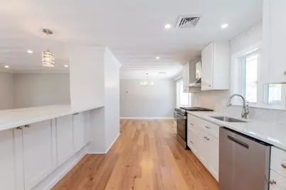 689 Old Connecticut Path, Framingham, MA 01701 - Photo 17