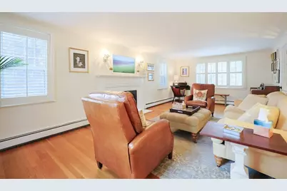 9 Elmcrest Cir, Melrose, MA 02176 - Photo 13