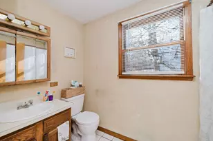 195 Crescent St, Fall River, MA 02720 - Photo 21