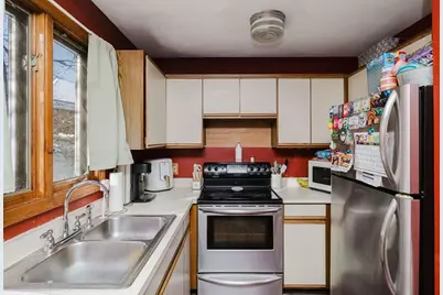 195 Crescent St. #3, Fall River, MA 02720 - Photo 13