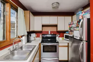 195 Crescent St, Fall River, MA 02720 - Photo 13