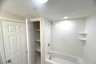 39 Cottage St, Stoneham, MA 02180 - Photo 15