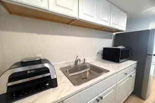 39 Cottage St, Stoneham, MA 02180 - Photo 5