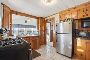 131 Hemlock Shore Rd, Lakeville, MA 02347 - Photo 9