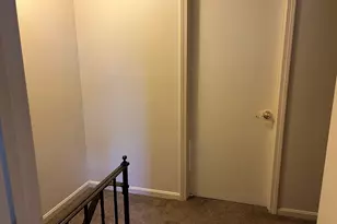 810 Lawrence St, Lowell, MA 01852 - Photo 15