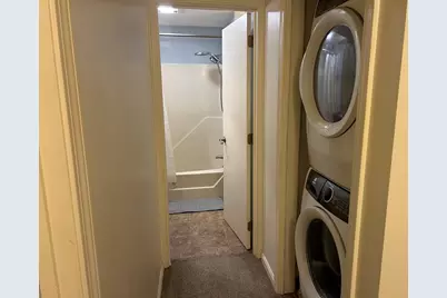 810 Lawrence St #C, Lowell, MA 01852 - Photo 17