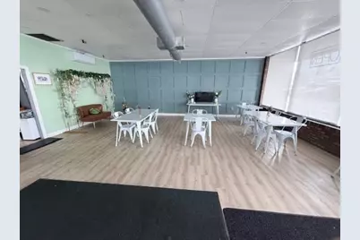 1734 Lakeview Ave, Dracut, MA 01826 - Photo 7