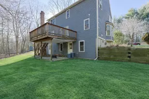 1 Bubbling Brook Rd, Franklin, MA 02038 - Photo 5