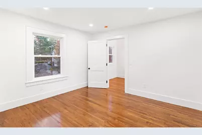 204 Lincoln St, Franklin, MA 02038 - Photo 25