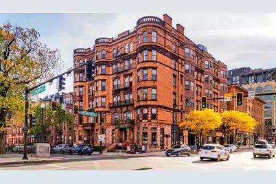 362 Commonwealth Ave #5A, Boston, MA 02115 - Photo 1