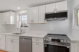 55 Mansfield St, Gloucester, MA 01930 - Photo 5