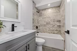 115 Emerald, Medford, MA 02155 - Photo 23